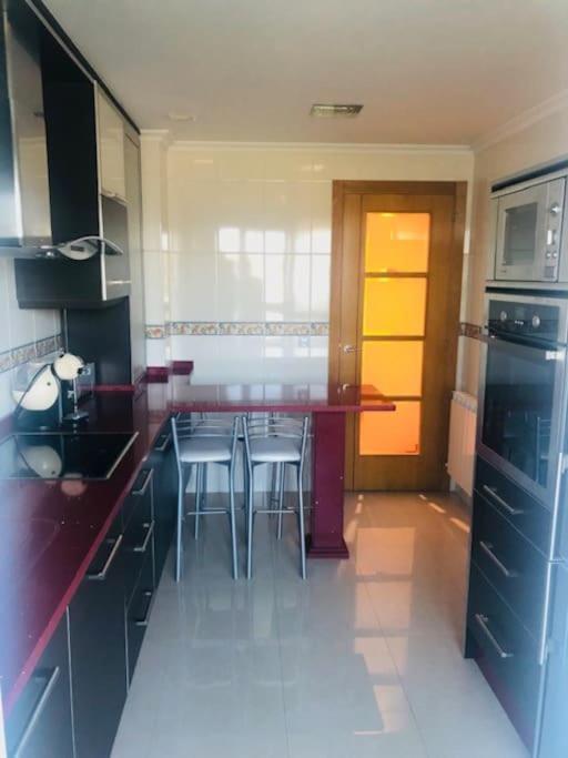 Piso Moderno Διαμέρισμα Sarria Εξωτερικό φωτογραφία